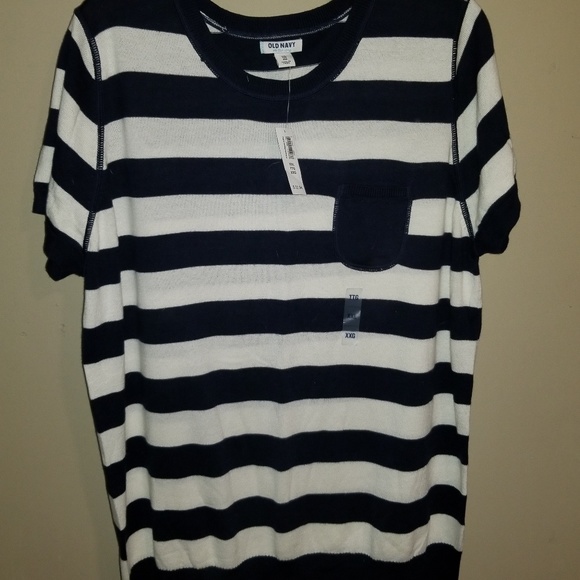Old Navy Sweaters - NWT Old Navy Stripe Short Sleeve Sweater